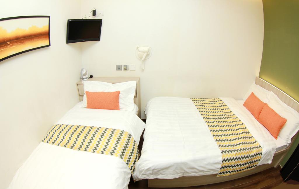 Move Inn Гонконг Экстерьер фото